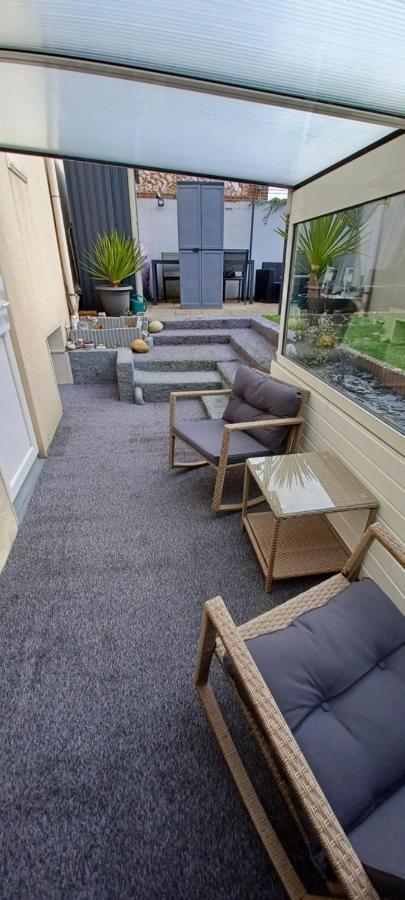 La Maison D Hote D Emmanuelle Saint-Antoine-la-Foret ภายนอก รูปภาพ